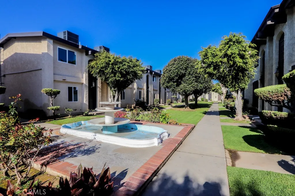 1301 S Greenwood 44, Montebello, California 90640 home-pic-0